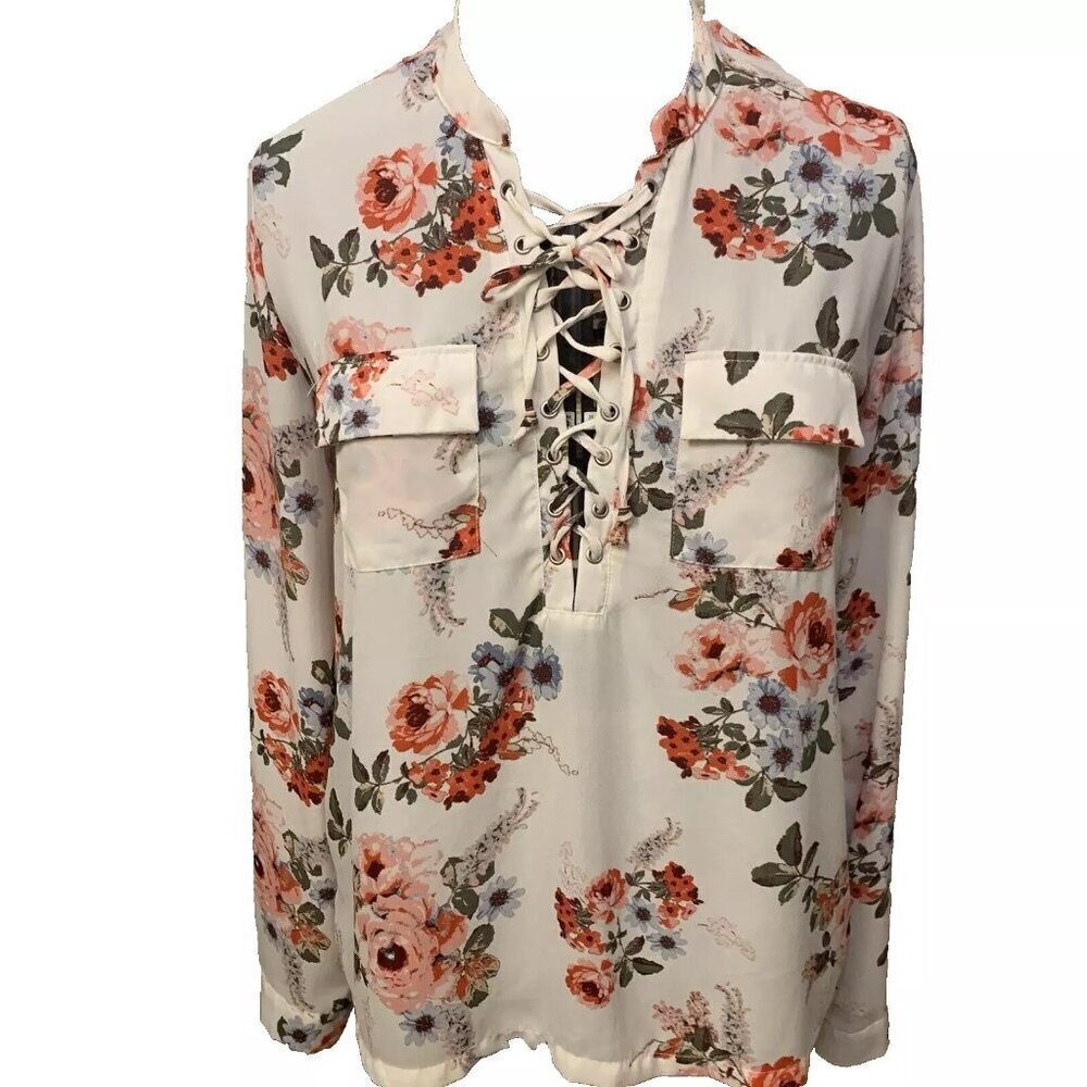 Rue 21. Size XL. Lacing at neck. Pockets. Pink Floral. Long Sleeve. B46